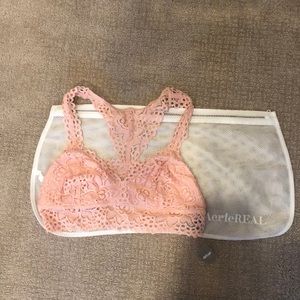 Cute ARIE pink bralett